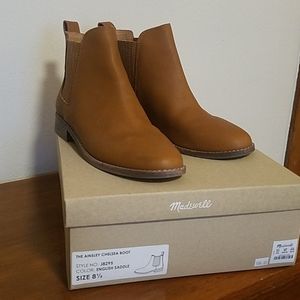 Chelsea Boot